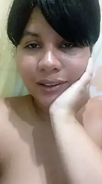 Snapshot of Yara0k chatting on 01-12-25, 01:27 Yara0k online show from 01-12-25, 01:27