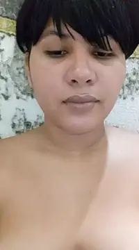 Snapshot of Yara0k chatting on 01-14-25, 02:00 Yara0k online show from 01-14-25, 02:00