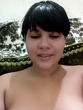 Snapshot of Yara0k chatting on 01-23-25, 09:39 Yara0k online show from 01-23-25, 09:39