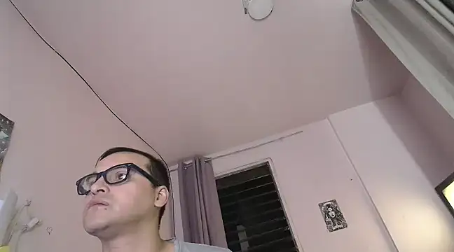 Snapshot of ClarkGiven chatting on 03-23-25, 08:15 ClarkGiven online show from 03-23-25, 08:15