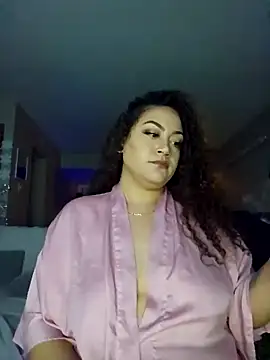 honeeyyy pot online show from 12-24-24, 06:22