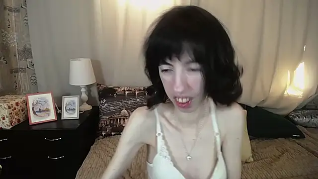 Snapshot of Unusual_G chatting on 02-13-25, 06:20 Unusual G online show from 02-13-25, 06:20