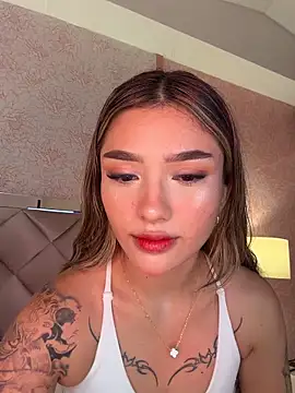 Arianavillada online show from 05-18-26, 03:46
