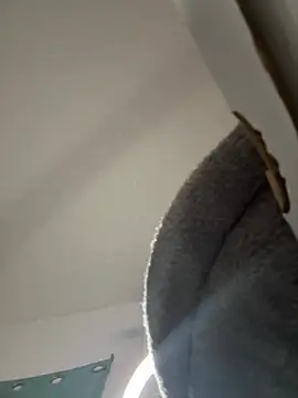 Snapshot of CharismaaBanx chatting on 12-18-24, 09:04 CharismaaBanx online show from 12-18-24, 09:04