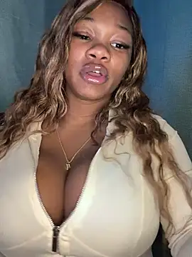 Snapshot of CharismaaBanx chatting on 02-07-25, 06:03 CharismaaBanx online show from 02-07-25, 06:03