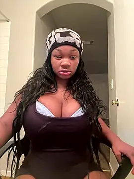 CharismaaBanx online show from 01-15-26, 06:18