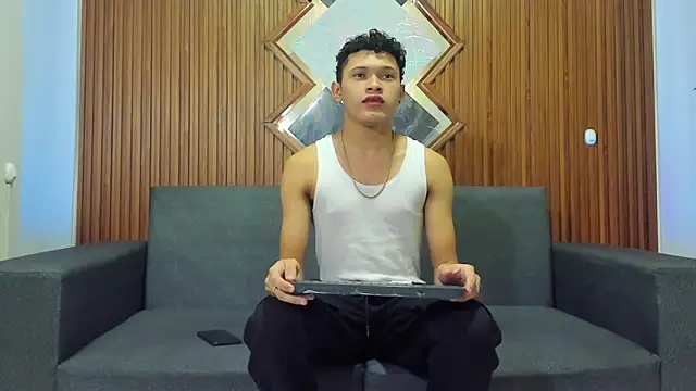 liam genner  online show from 01-26-25, 07:20