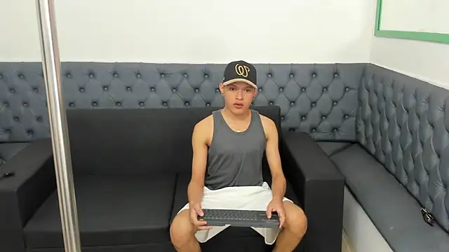 liam genner  online show from 03-16-25, 08:00