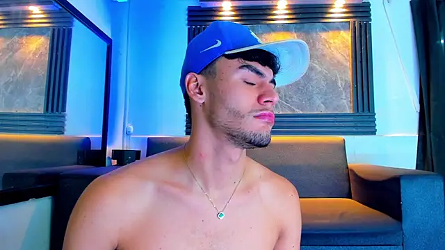 liam genner  online show from 09-20-25, 08:43