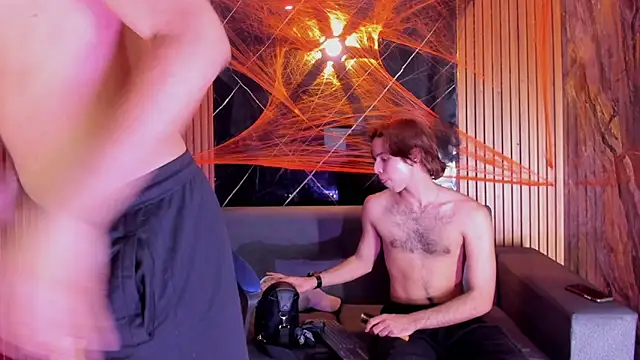 liam genner  online show from 10-25-25, 08:25