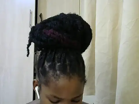 queen-sasha online show from 03-16-25, 01:17