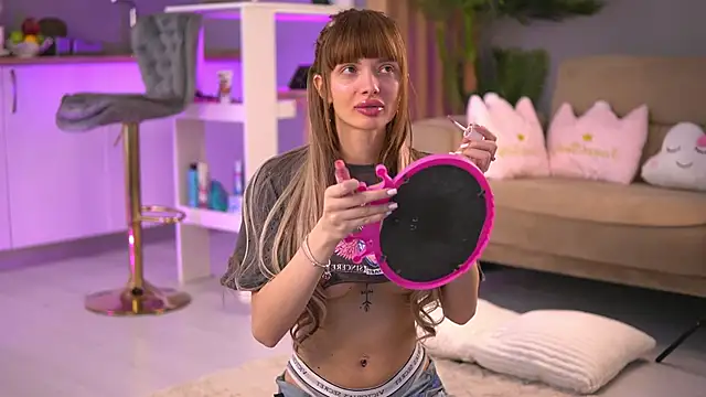 ButterflyLeah online show from 03-07-25, 05:29