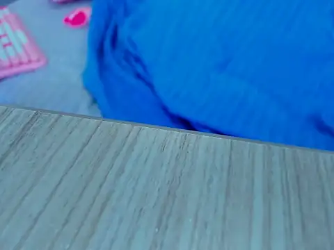 candysmitxxx online show from 03-18-25, 06:57