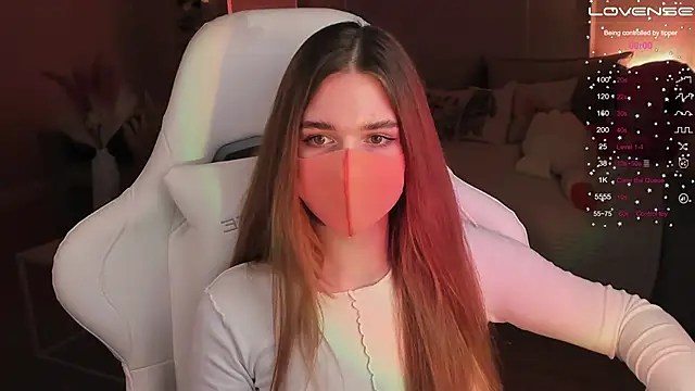 Frau Lina online show from 12-05-24, 04:34