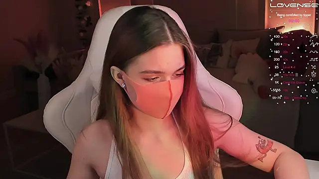 Frau Lina online show from 12-06-24, 03:33