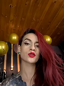 Snapshot of Liilith_goddess_ chatting on 12-31-24, 02:14 Liilith goddess online show from 12-31-24, 02:14