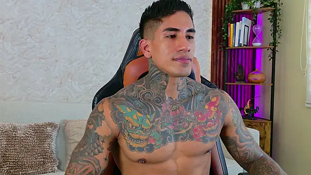 AdanReilly online show from 11-19-25, 12:49