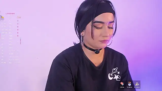 Snapshot of Maggie_1 chatting on 12-13-25, 10:15 Maggie 1 online show from 12-13-25, 10:15