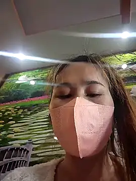 zizi public online show from 01-08-25, 01:00