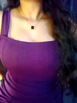 Snapshot of _sunshine- chatting on 09-21-25, 07:48  sunshine- online show from 09-21-25, 07:48