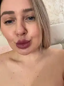 LadyLolyPop  online show from 02-26-25, 04:14