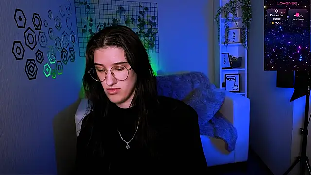 scarlet mooore online show from 10-19-25, 12:11