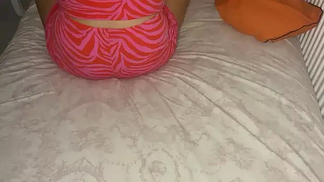 Ceyceys online show from 11-19-25, 02:39