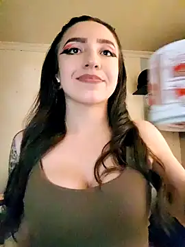 Paudelatorre online show from 11-30-25, 03:43