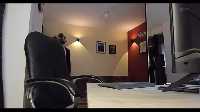 thesexlawyer1 online show from 12-03-25, 08:18