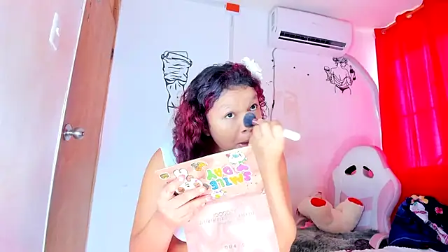 Emily Coper18 online show from 02-16-26, 01:51