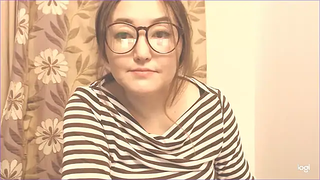 Snapshot of hrnyteacher chatting on 01-12-25, 07:53 hrnyteacher online show from 01-12-25, 07:53