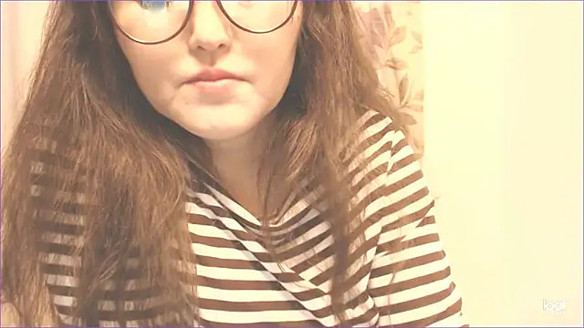 Snapshot of hrnyteacher chatting on 03-10-25, 08:01 hrnyteacher online show from 03-10-25, 08:01