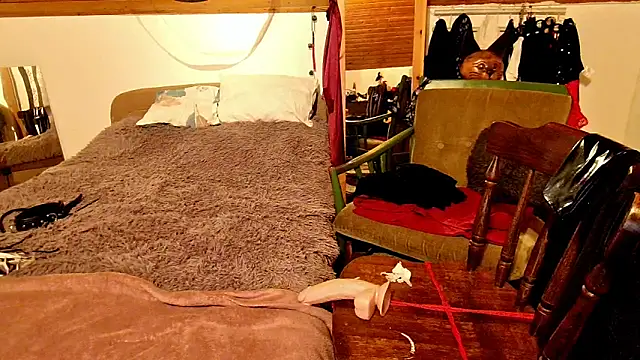 Hot Colettte online show from 02-21-25, 07:45