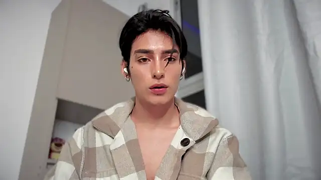 sebas rose online show from 12-20-24, 02:41