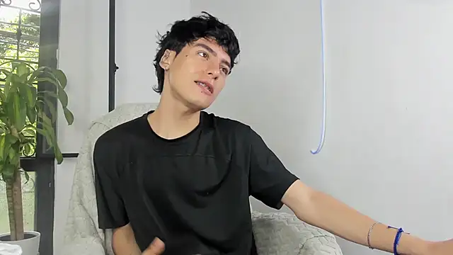 sebas rose online show from 09-28-25, 02:11