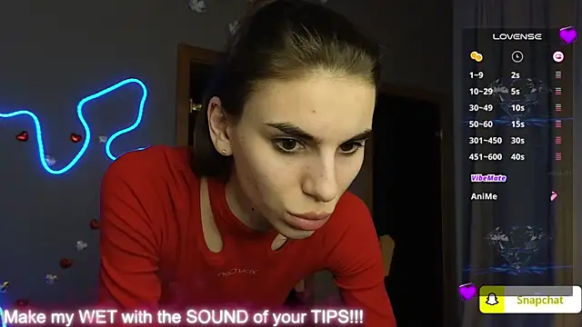 Snapshot of EmmyGreans chatting on 02-10-25, 04:14 EmmyGreans online show from 02-10-25, 04:14