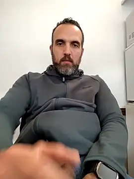 leon3875 online show from 12-22-25, 03:31