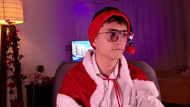 Snapshot of Mr_evan1 chatting on 12-24-24, 01:28 Mr evan1 online show from 12-24-24, 01:28