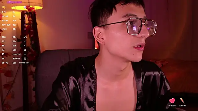 Snapshot of Mr_evan1 chatting on 12-27-24, 06:31 Mr evan1 online show from 12-27-24, 06:31