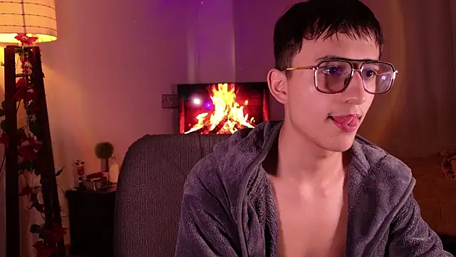 Snapshot of Mr_evan1 chatting on 12-29-24, 05:33 Mr evan1 online show from 12-29-24, 05:33