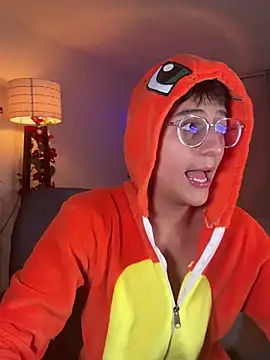 Snapshot of Mr_evan1 chatting on 02-01-25, 02:24 Mr evan1 online show from 02-01-25, 02:24