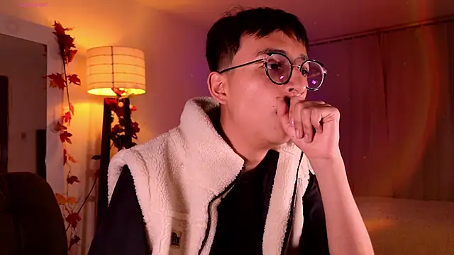 Snapshot of Mr_evan1 chatting on 02-04-25, 05:34 Mr evan1 online show from 02-04-25, 05:34