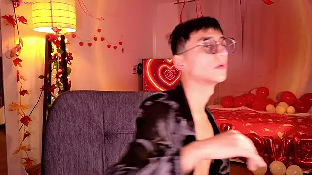 Snapshot of Mr_evan1 chatting on 02-06-25, 03:20 Mr evan1 online show from 02-06-25, 03:20