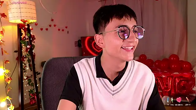 Snapshot of Mr_evan1 chatting on 02-09-25, 01:25 Mr evan1 online show from 02-09-25, 01:25