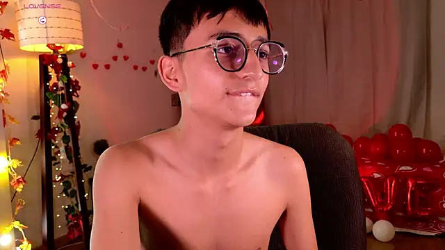 Snapshot of Mr_evan1 chatting on 02-09-25, 04:29 Mr evan1 online show from 02-09-25, 04:29