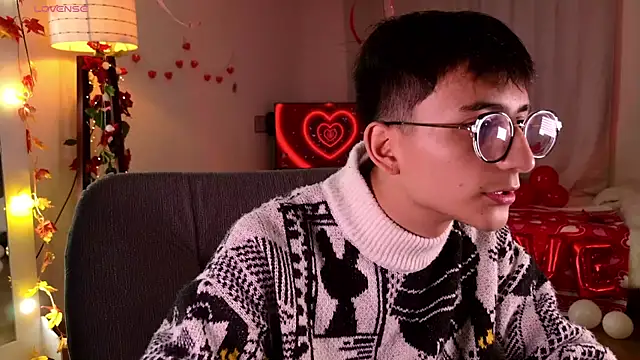 Snapshot of Mr_evan1 chatting on 02-11-25, 12:16 Mr evan1 online show from 02-11-25, 12:16