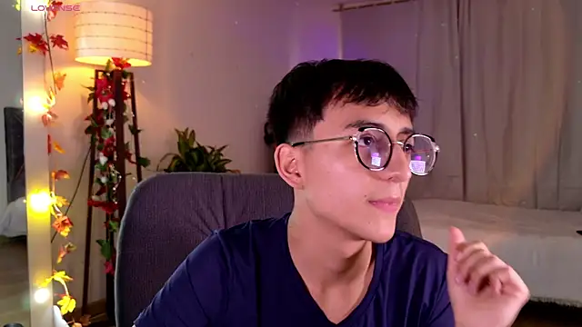 Snapshot of Mr_evan1 chatting on 03-08-25, 01:36 Mr evan1 online show from 03-08-25, 01:36