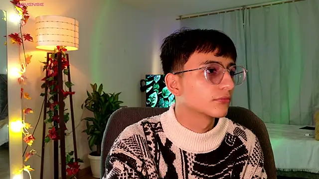 Snapshot of Mr_evan1 chatting on 03-12-25, 02:34 Mr evan1 online show from 03-12-25, 02:34