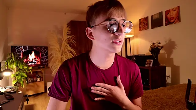 Snapshot of Mr_evan1 chatting on 09-11-25, 04:07 Mr evan1 online show from 09-11-25, 04:07