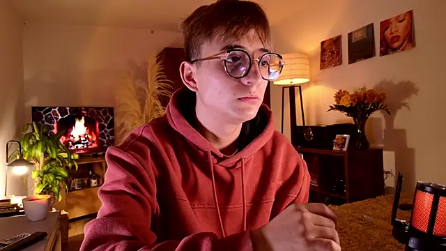 Snapshot of Mr_evan1 chatting on 09-14-25, 04:06 Mr evan1 online show from 09-14-25, 04:06